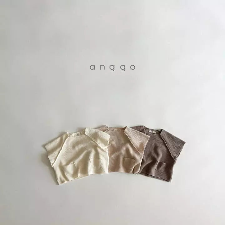 Toast Tee