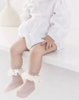 Lace Walk Soft Booties – Eleganz für kleine Füße –