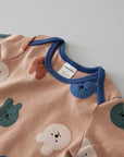 Mini Allover Print Easywear – Gemütliches Set mit Mütze für die Kleinsten –