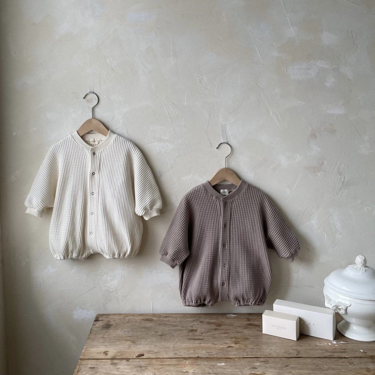 Boxy Waffel Bodysuit – Weich, bequem & zeitlos – #product_subtitle# | #product_description_first_paragraph#