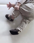 Mini Knit Leggings – Mitwachsender Komfort für kleine Abenteurer –