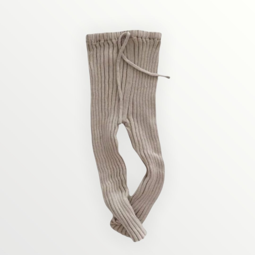 Mini Knit Leggings – Mitwachsender Komfort für kleine Abenteurer – #product_subtitle# | #product_description_first_paragraph#