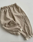 Molly Lace Pants – Verspielt, bequem & einzigartig –