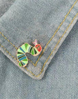 Tiny Caterpillar Pin – Detailverliebt & Charmant –