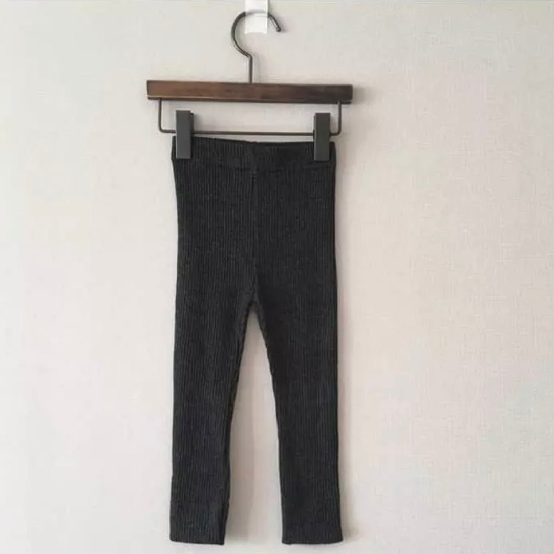 Ribbed Basic Leggings – Bewährt & Bequem –