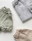 Tulip Tee – Zartes Kragendetail & weicher Tragekomfort –
