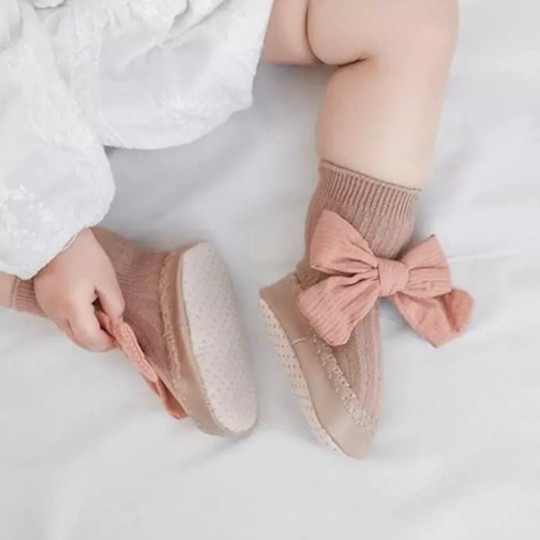 Walk Soft Booties – Süße Details für kleine Füße –