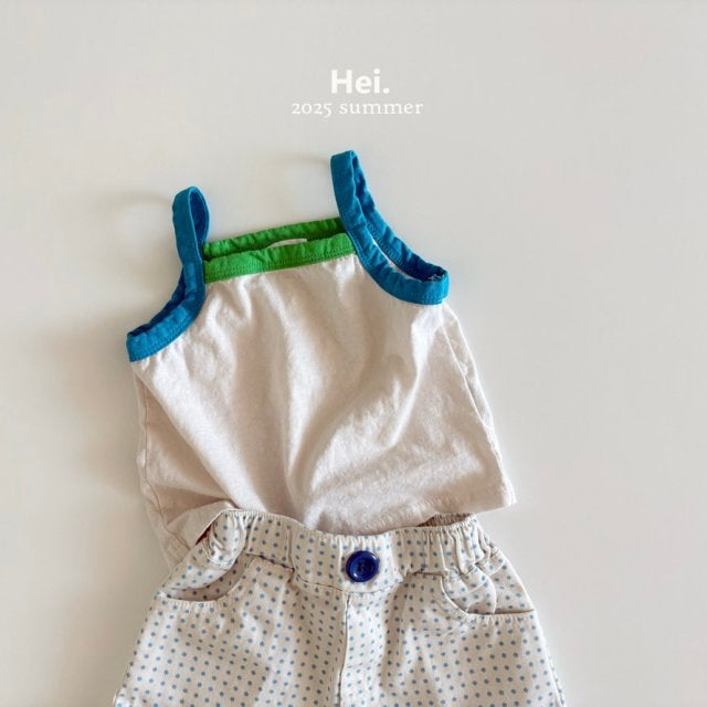 Chewing Sleeveless Top
