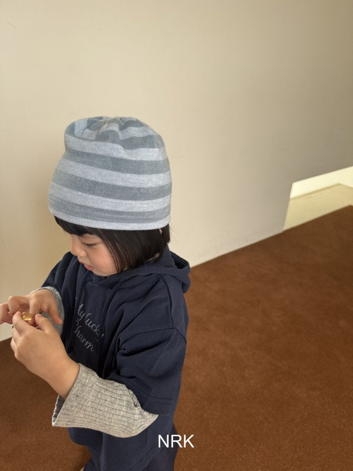 Bunny Stripe Beanie3_byLittleFox_jetztvorbestellen