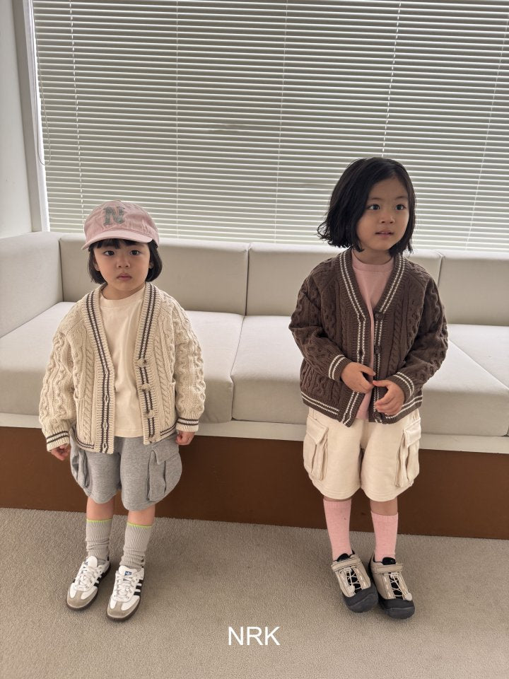 Cable Knit Cardigan1_byLittleFox_jetztvorbestellen