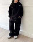 Fit Wide Stitch Pants