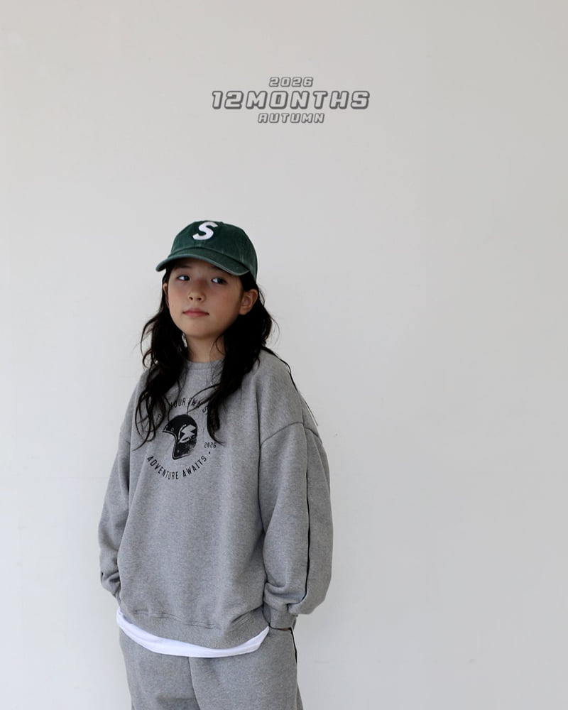 Little Foxx – Helmet Sweatshirt