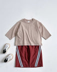 Stripe Track Pants – Weite Hose mit sportlichem Detail