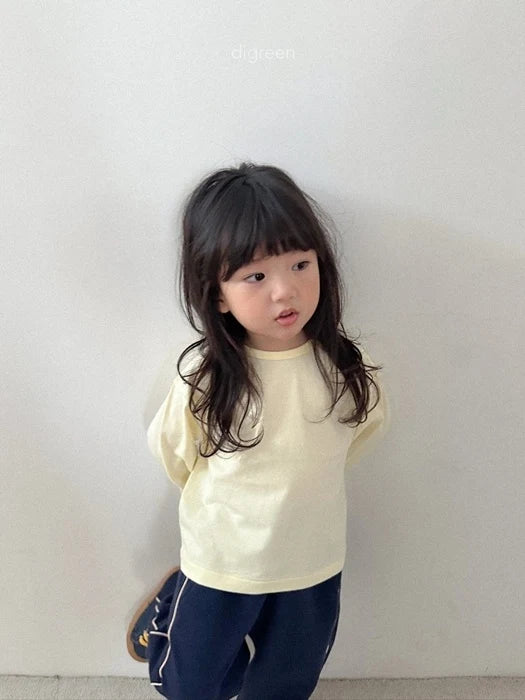 Autumn Basic Tee