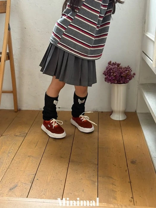 Little Foxx – Pleated Skirt