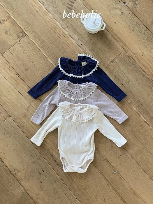 Little Foxx – Via Ruffle Suit