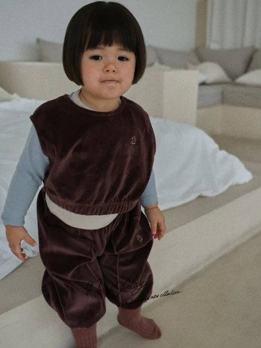 Little Foxx – Velour Crop Vest