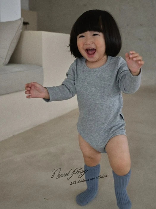 Little Foxx – Soft Autumn Baby Bodysuit