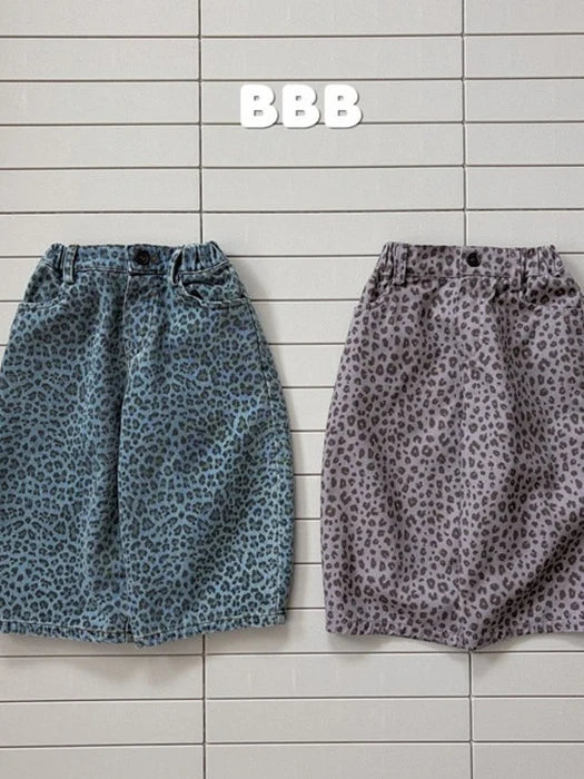 Little Foxx – Leopard Denim Pants