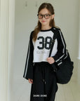 Little Foxx – Lace Raglan Crop Tee