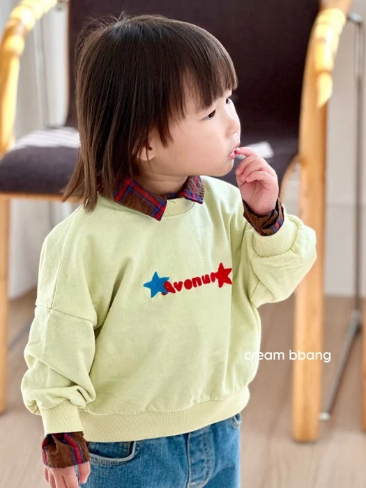 Little Foxx – Avenue Embroidery Sweatshirt