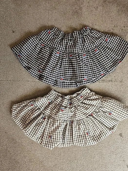 Little Foxx – Cherry Embroidery Skirt