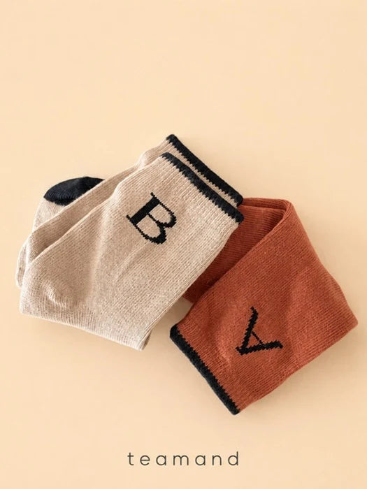 Little Foxx – Spelling Sock Set Mom Couple