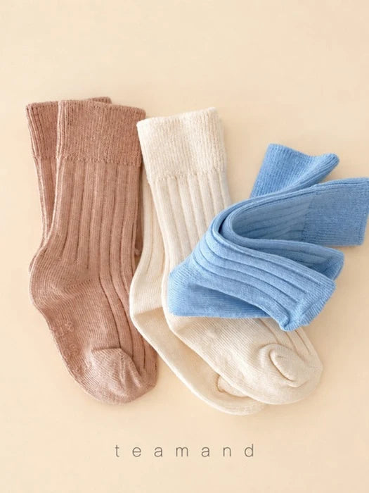 Little Foxx – Ribbed Cream Cheese Sock Set  Mom Couple