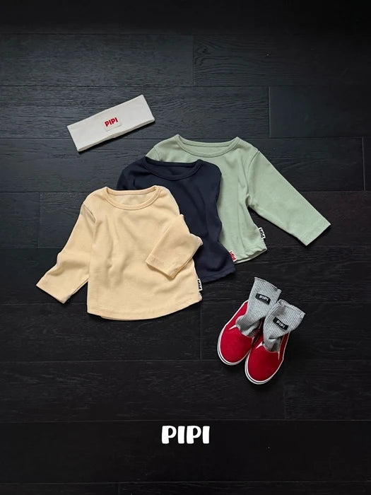 Little Foxx – Rounding Binding Tee