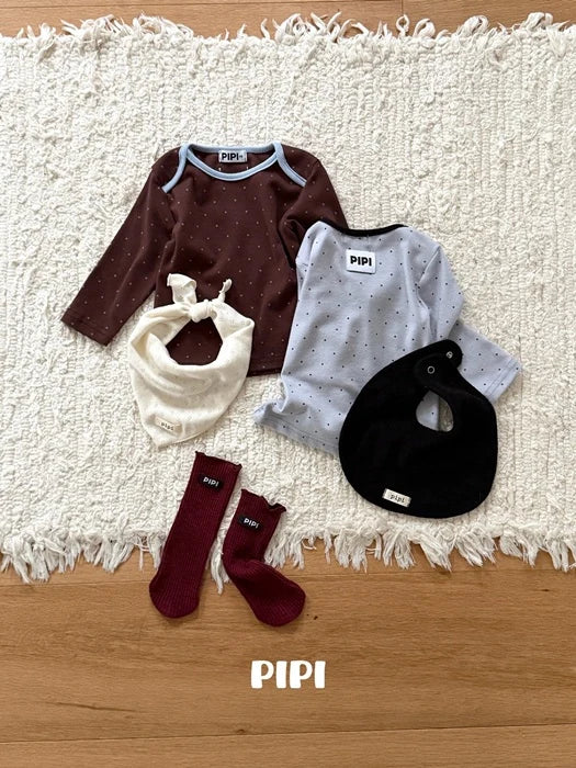 Little Foxx – Dot Tee