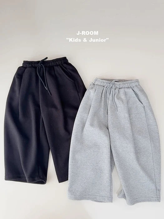 Little Foxx – Front Pleats Wide Pants