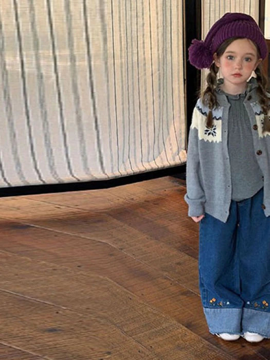 Little Foxx – Embroidery Flower Hem Denim Pants