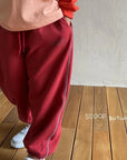 Little Foxx – Lettering Jogger Pants