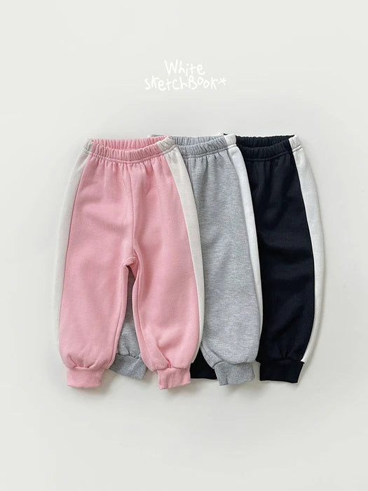 Little Foxx – Tong Tong Fleece Jogger Pants