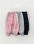 Little Foxx – Tong Tong Fleece Jogger Pants