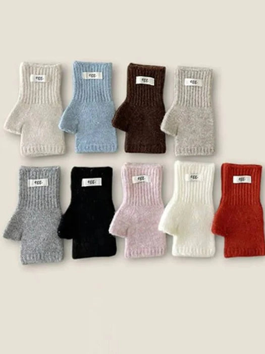 Little Foxx – Egg Knit Fingerless Gloves