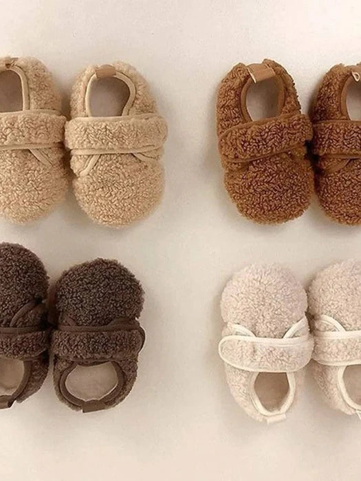 Little Foxx – Mini Fleece Mare Shoes