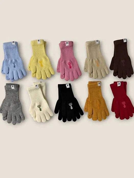 Little Foxx – DI Mark Gloves