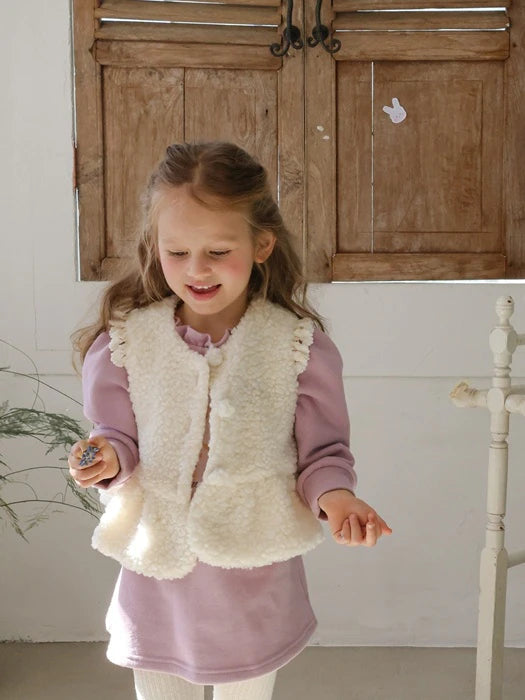 Little Foxx – Bboshong Fur Vest