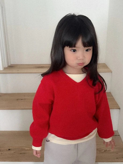 Little Foxx – Cozy V-Neck Knit