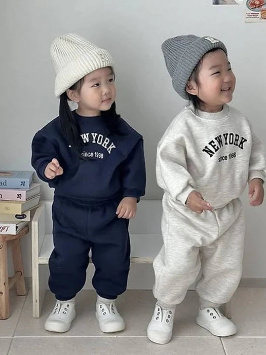 Little Foxx – Fleece New York Embroidery Set