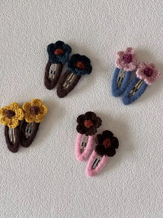 Little Foxx – Flower Knit Snap Hair Pin Set
