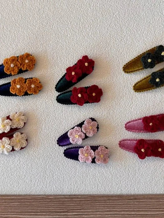 Little Foxx – Flower Velvet Snap Hair Pin Set