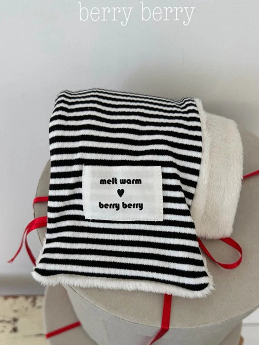 Little Foxx – Ribbed Striped Neck Scarf