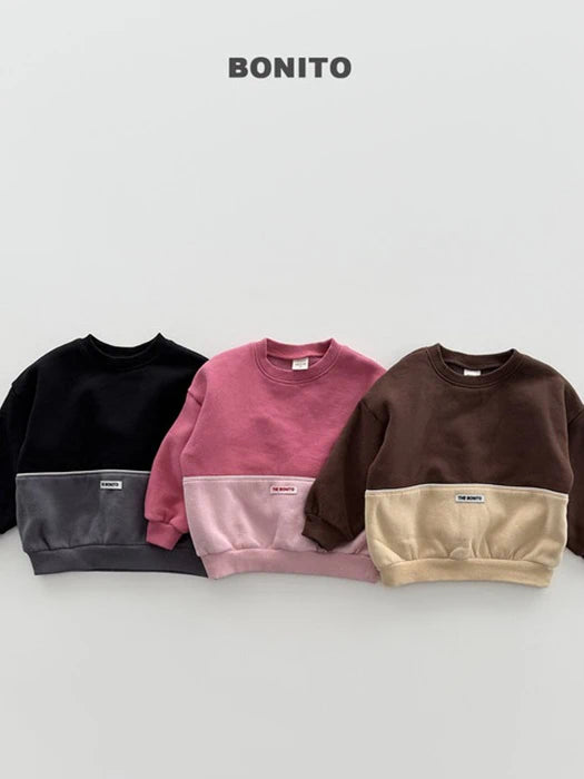 Little Foxx – Under Color Contrast Sweatshirt