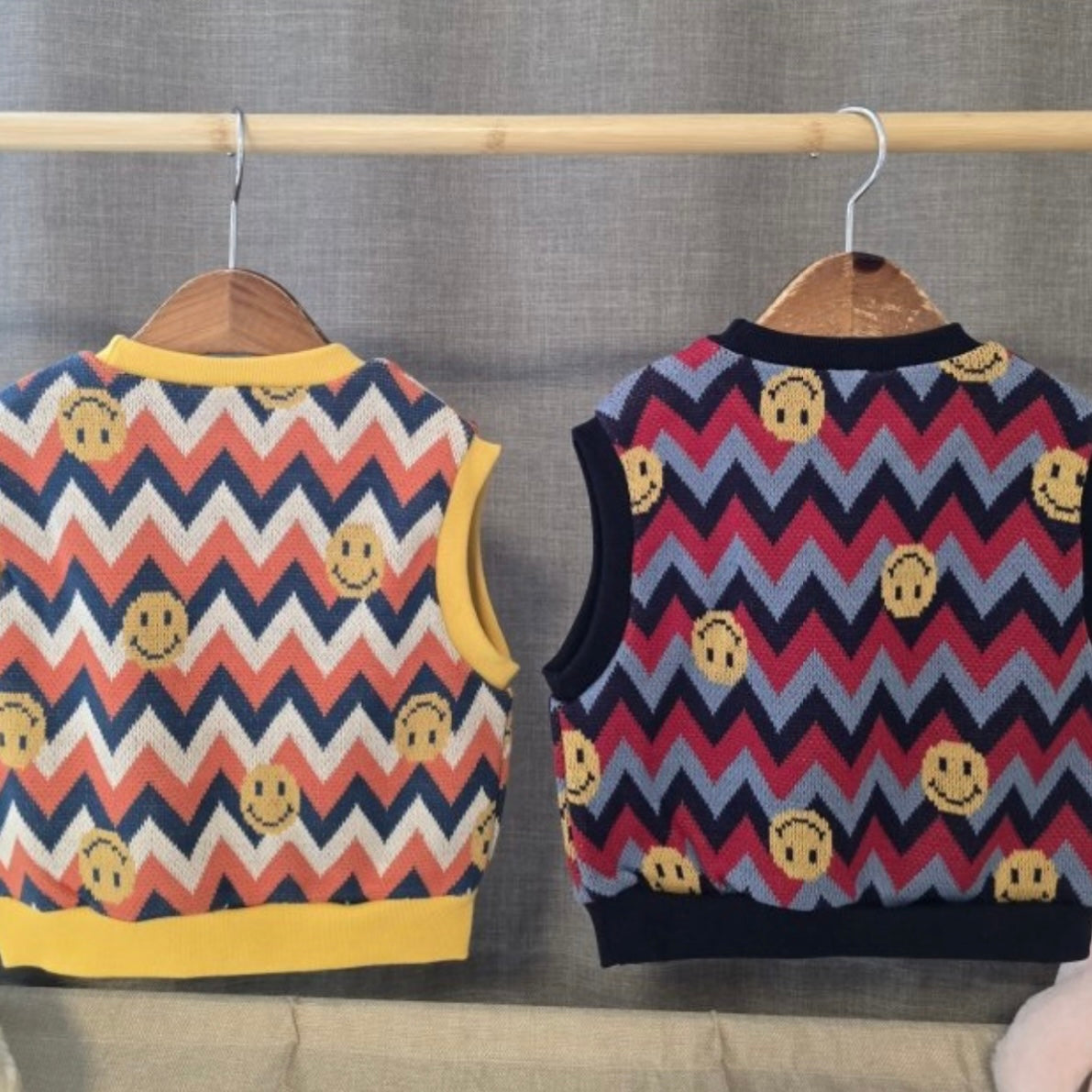Smile Jacquard Vest