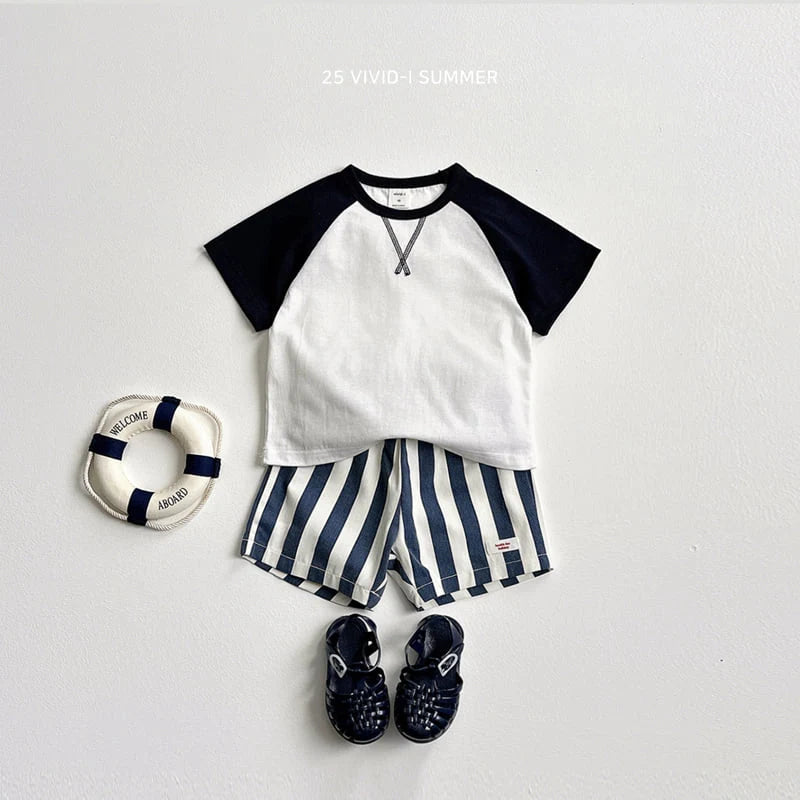 V-Stitch Raglan Tee