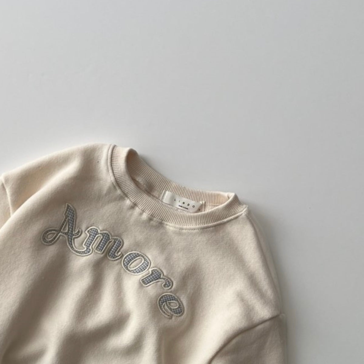 Amore Sweatshirt