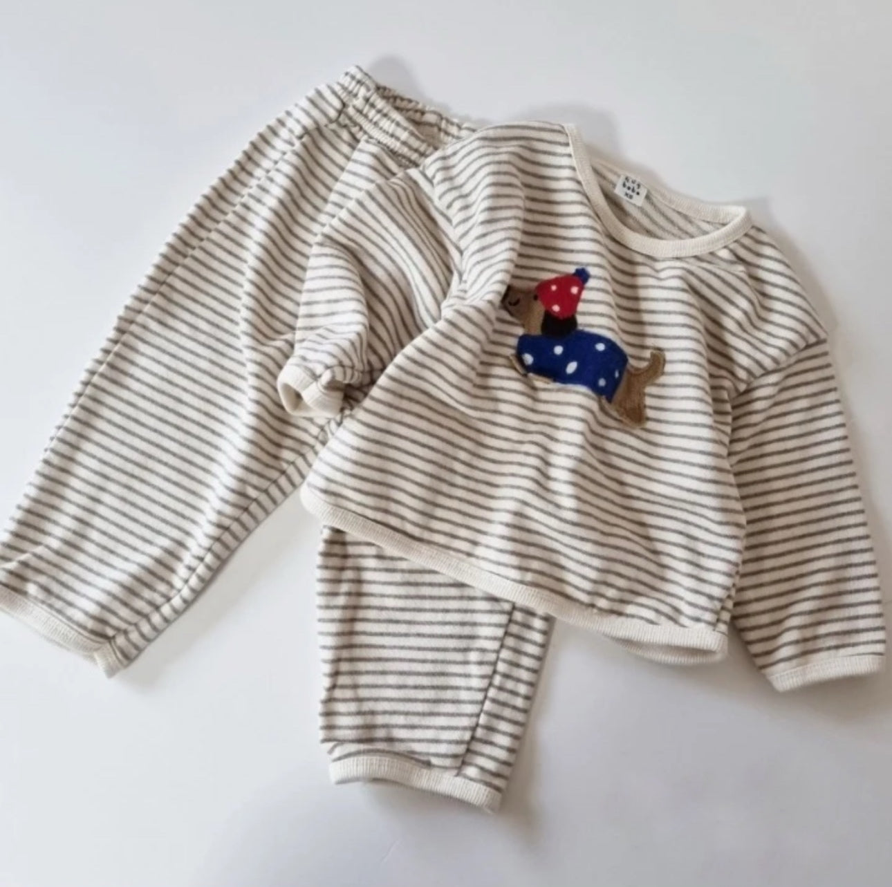 Puppy Jogger Set – Zweiteiler mit Hunde-Detail