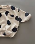 Dotty Sweatshirt – Verspielter Look mit Statement-Print